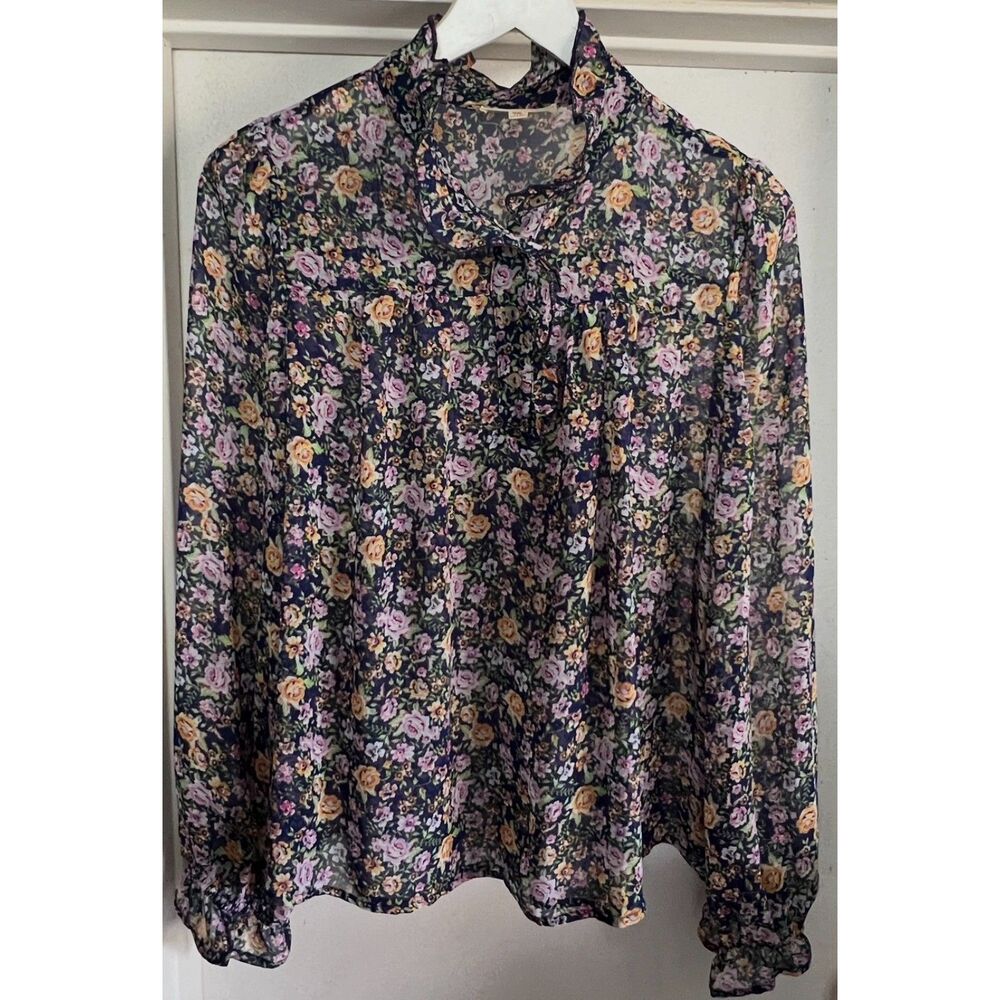 Listicle Floral Sheer Feminine Flowy Blouse Size Medium